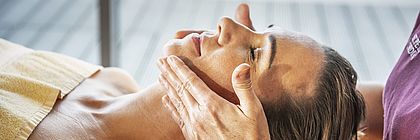 SeaSuite Massage - zum Artikel 'Besinnlichkeit für alle Sinne - Wellness in der Vorweihnachtszeit'