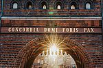 Luebeck_Holstentor__c__LTM.jpg