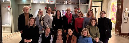 Die Vertreter der MakS-Kooperation posieren gemeinsam für ein Gruppenfoto.  - zum Artikel 'Städteverbund startet neue Werbekampagne für Schleswig-Holsteins Städtetourismus'
