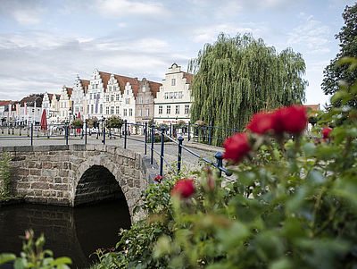 Grachten und Giebelhäuser in Friedrichstadt