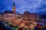 Weihnachtsdorf_am_Kieler_Rathausplatz__c__KaiKoPhoto_2017.jpg